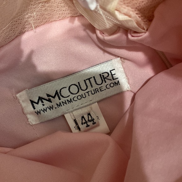 Designer gown - Picture 3 of 5